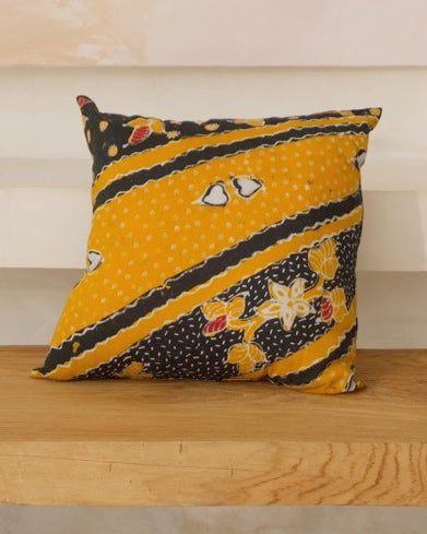 Java Batik Cushion Cover Turmeric &amp; Navy Print Design - 50x50cm