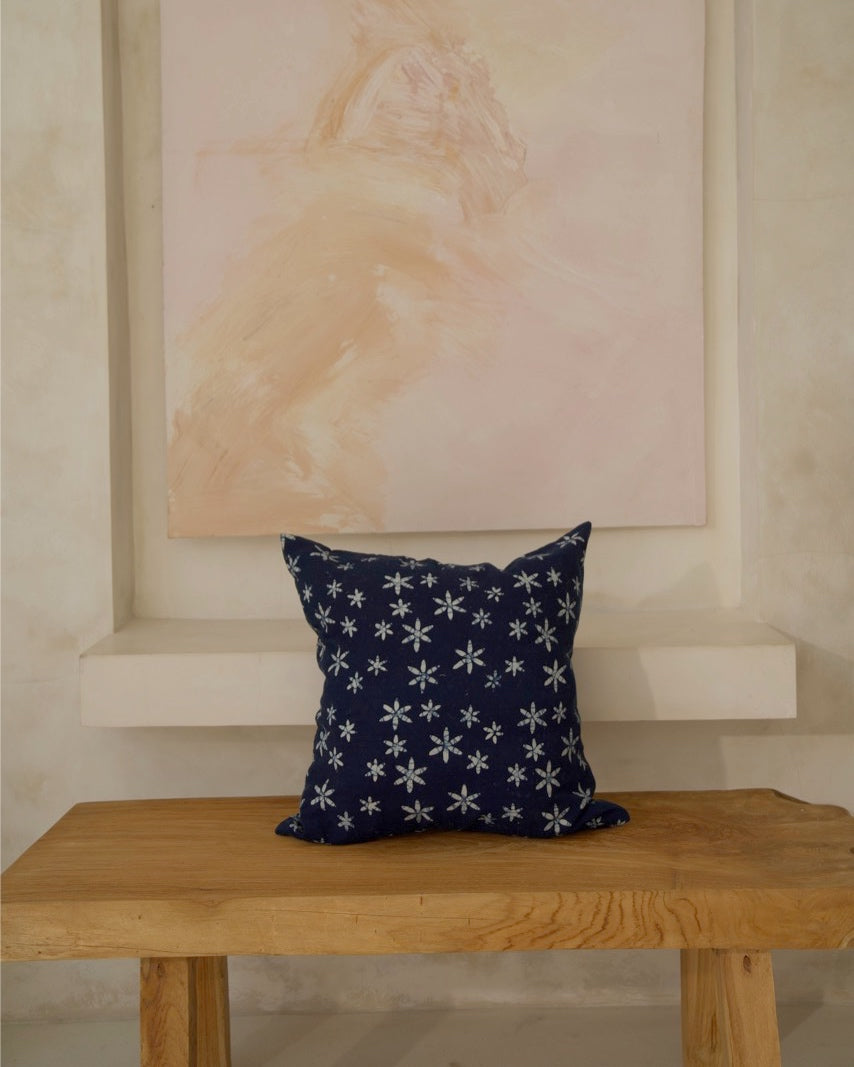 Biru Natural Dye Indigo &amp; White Flower Cushion Cover, 50x50cm