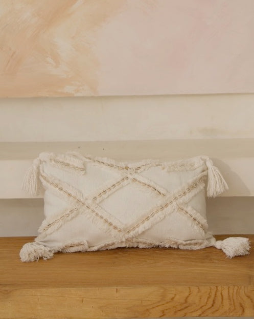 Cream Cotton Shell Cross Cushion Cover, 30x50cm