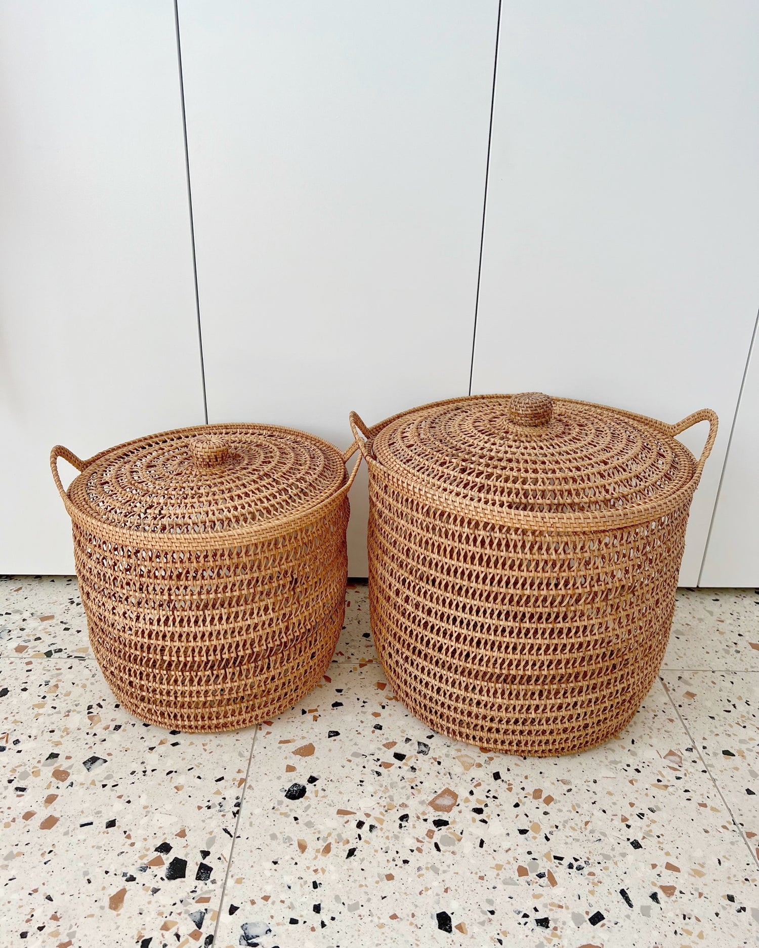 Natural Woven Basket with lids - Medium, Small