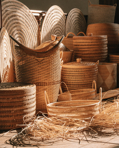 Natural Woven Basket with lids - Medium, Small