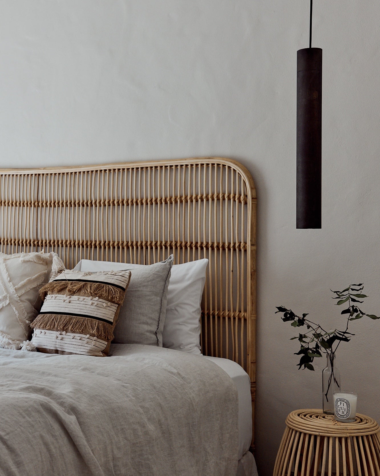 Ceningan Rattan Curved Edge Bedhead