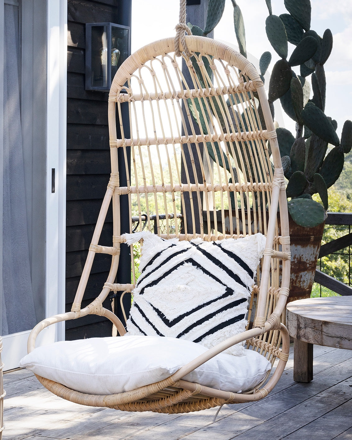 Kasih Hanging Chair Rattan Weave