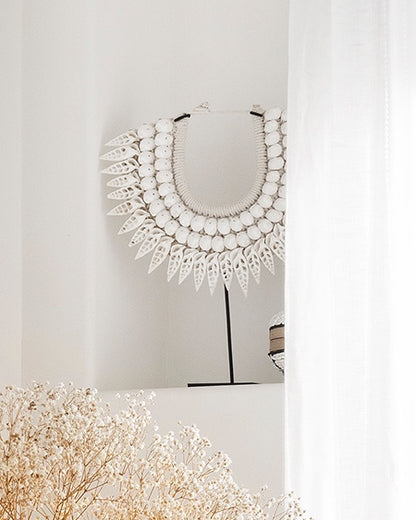 White Feather Shell Necklace &amp; Stand